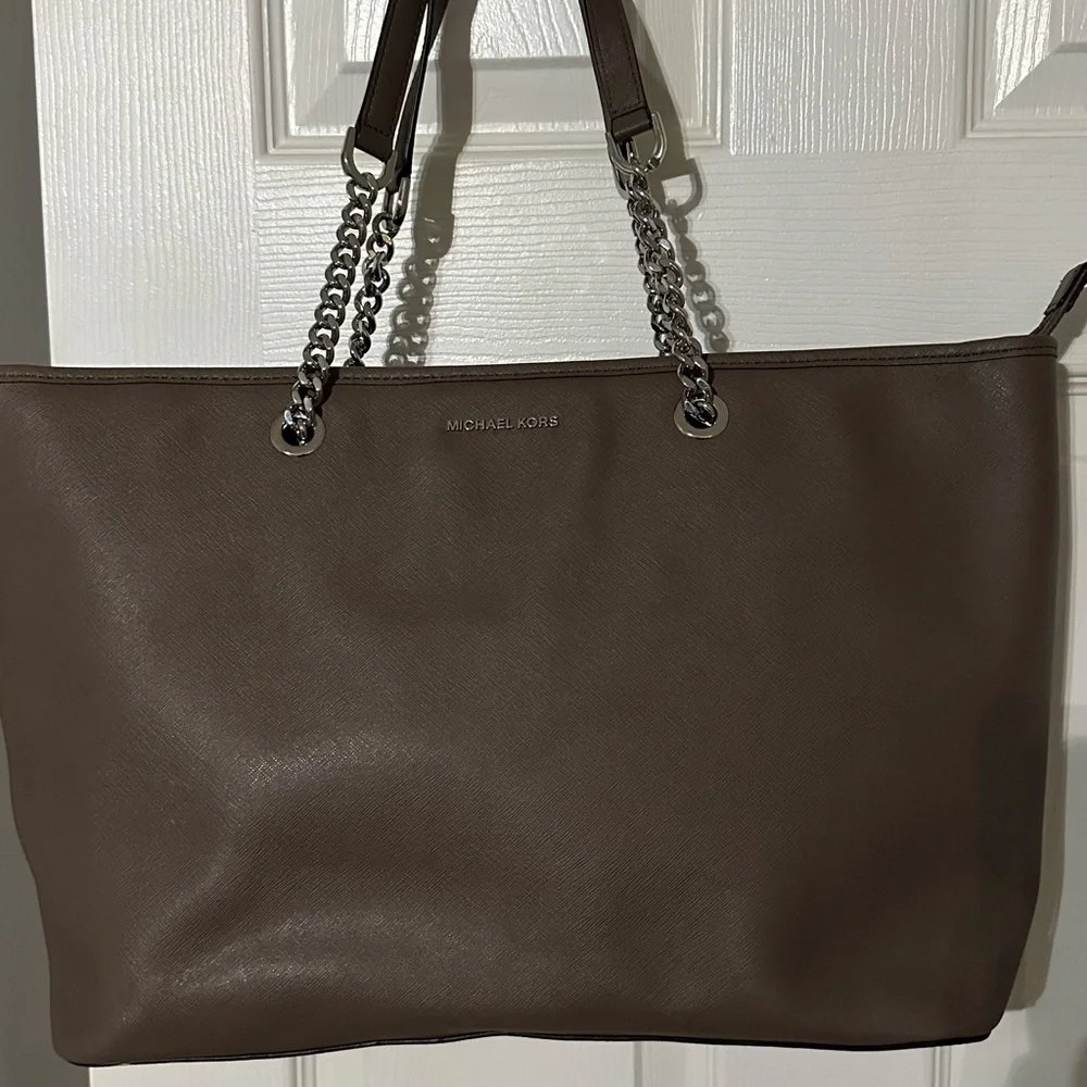 Michael Kors Gray Tote Bag - Picture 1 of 3